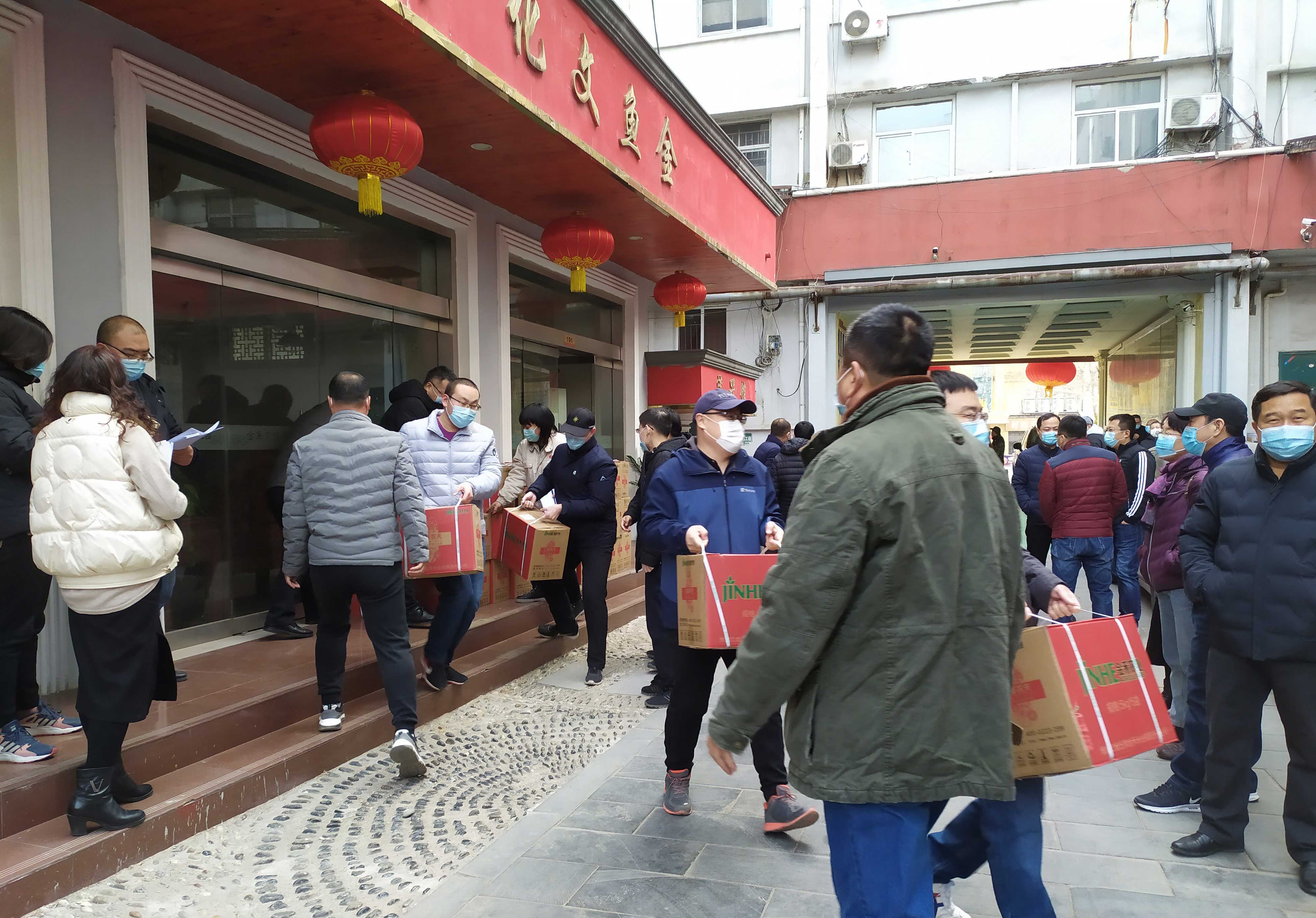 迎春節(jié)，送祝福，暖人心，廠工會(huì)發(fā)放春節(jié)慰問(wèn)品(圖2)